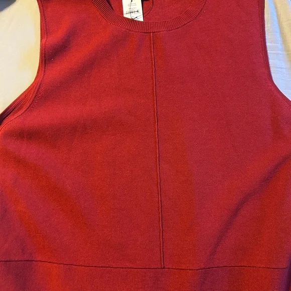 Banana Republic Rich Red Knit Top - Picture 9 of 12